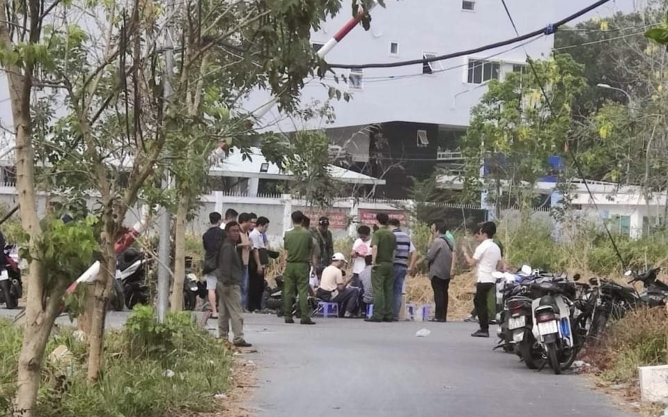 TP.HCM: Đ&acirc;m t&agrave;i xế xe &ocirc;m c&ocirc;ng nghệ, cướp xe