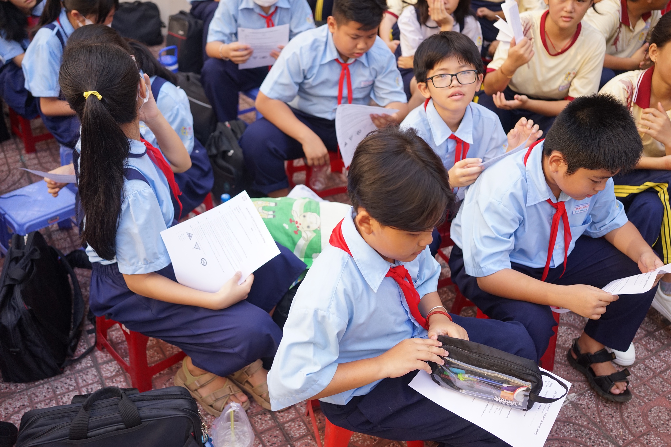 TP.HCM: S&ocirc;i động buổi tuy&ecirc;n truyền ATGT tại trường THCS Hậu Giang- Ảnh 5.