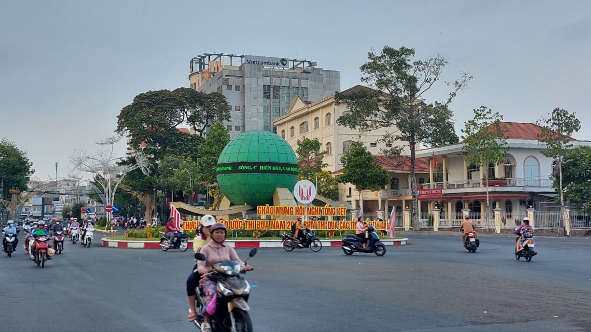 Kiến nghị xử l&yacute; nhiều c&aacute; nh&acirc;n li&ecirc;n quan đến quy hoạch ở TP S&oacute;c Trăng- Ảnh 1.