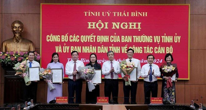 Th&aacute;i B&igrave;nh điều động, bổ nhiệm nhiều c&aacute;n bộ chủ chốt- Ảnh 1.