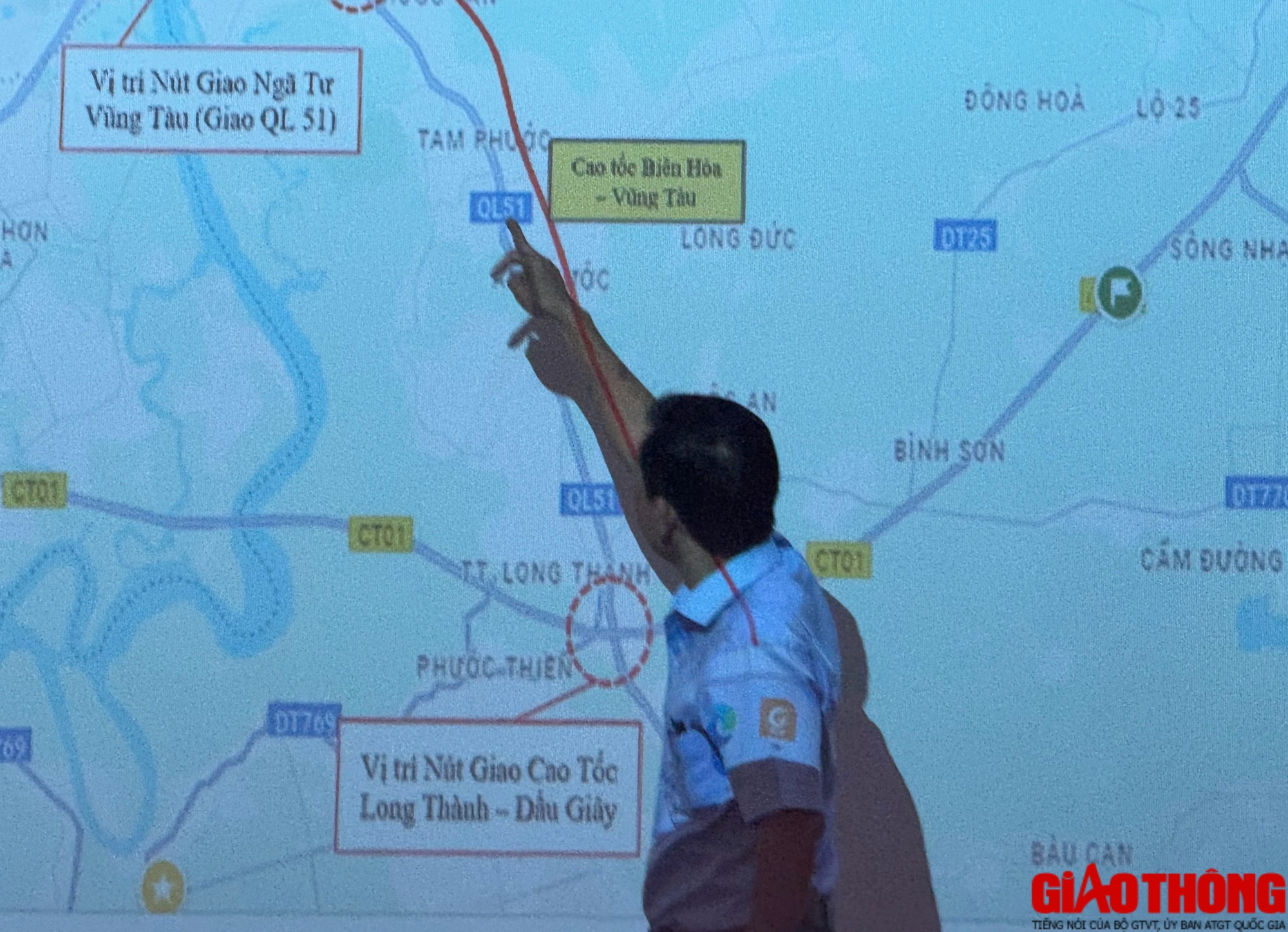 Đồng Nai xin l&agrave;m cầu vượt tại n&uacute;t giao tr&ecirc;n quốc lộ 51- Ảnh 3.