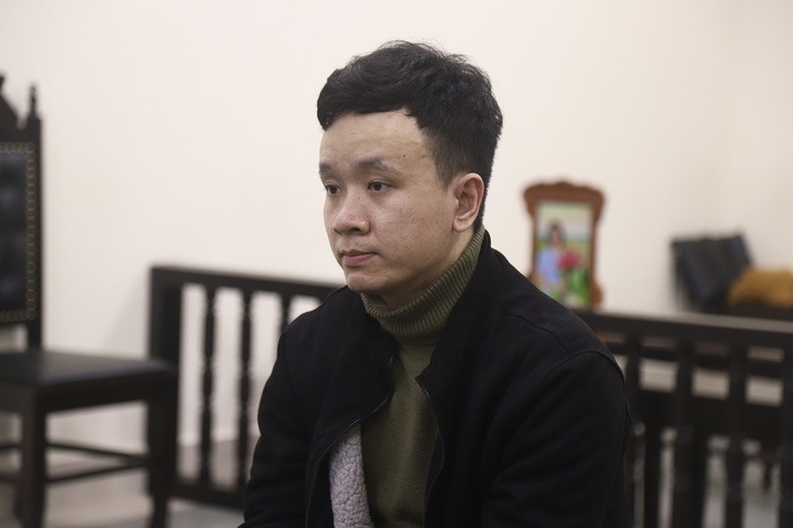 Tử h&igrave;nh nh&acirc;n vi&ecirc;n ng&acirc;n h&agrave;ng s&aacute;t hại bạn g&aacute;i khi đang ly th&acirc;n với vợ- Ảnh 1.