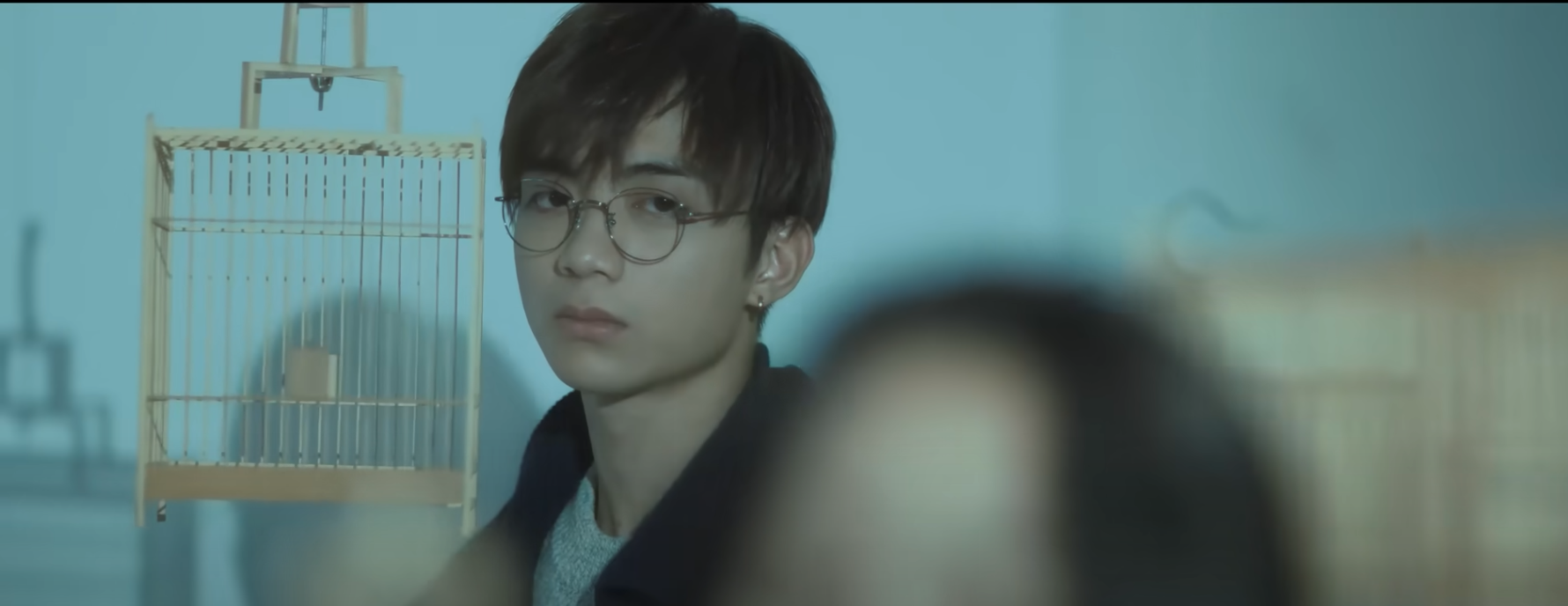 Mất đi dáng vẻ giai hư, Soobin Hoàng Sơn trở lại "vùng an toàn" với Giá như- Ảnh 3. Mất đi dáng vẻ giai hư, Soobin Hoàng Sơn trở lại "vùng an toàn" với Giá như- Ảnh 3.