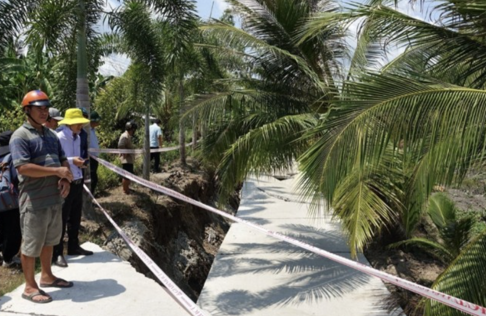 Hạn h&aacute;n g&acirc;y sạt lở, Ki&ecirc;n Giang c&ocirc;ng bố t&igrave;nh huống khẩn cấp ở huyện U Minh Thượng- Ảnh 2.