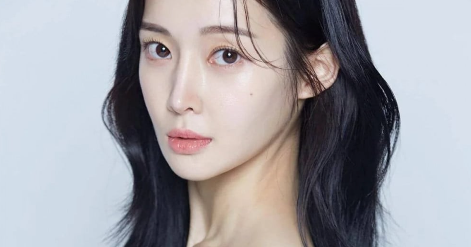 Tin giải tr&iacute; 12/4: Nữ ca sĩ Park Bo Ram tử vong sau khi say bất tỉnh- Ảnh 3.