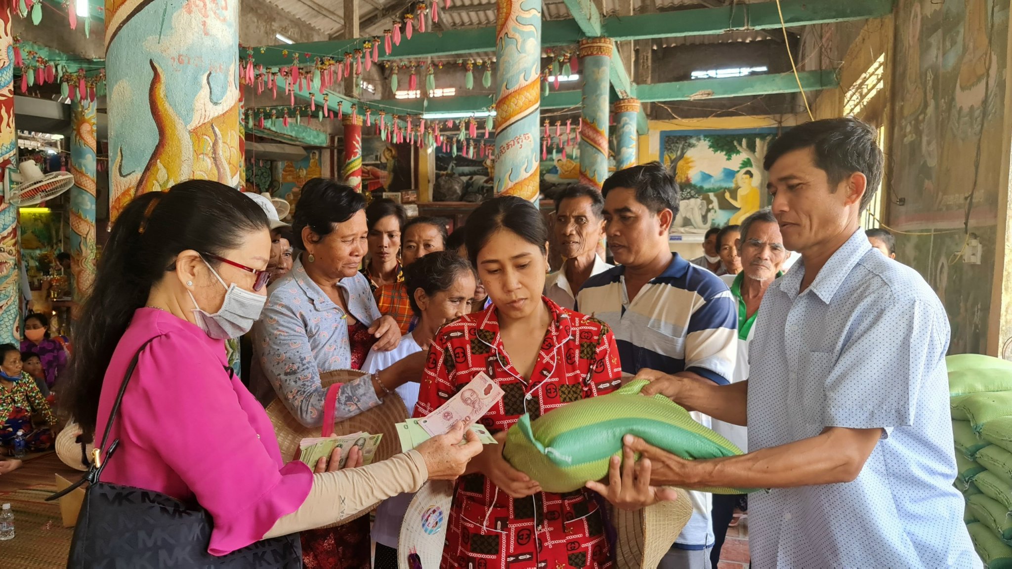 Đồng b&agrave;o Khmer ở Bạc Li&ecirc;u rộn r&agrave;ng đ&oacute;n tết Ch&ocirc;l Chnăm Thm&acirc;y- Ảnh 1.