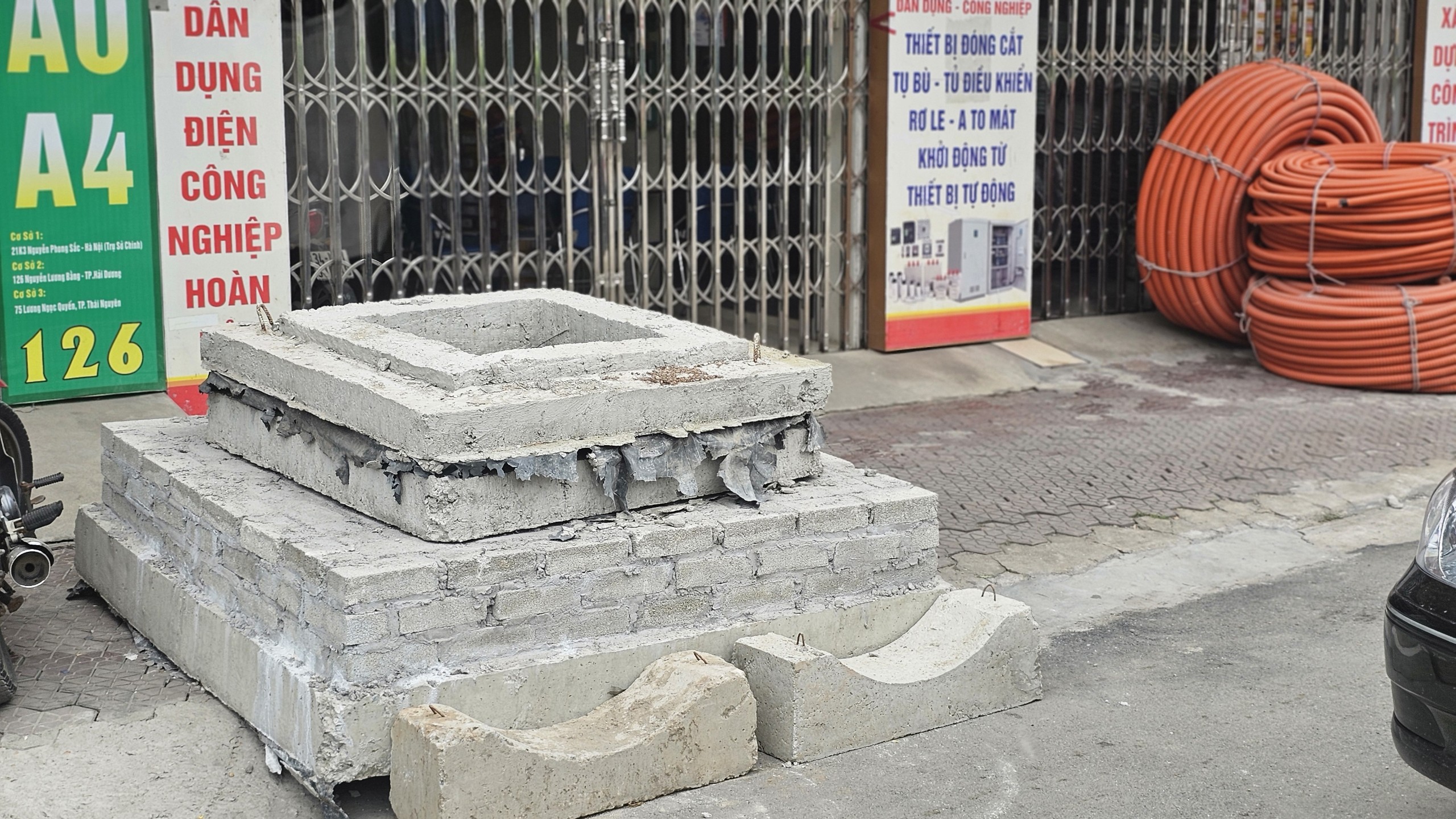 Hải Dương: Dự &aacute;n cải tạo vỉa h&egrave; thi c&ocirc;ng ẩu, đổ thải sai vị tr&iacute;- Ảnh 8.