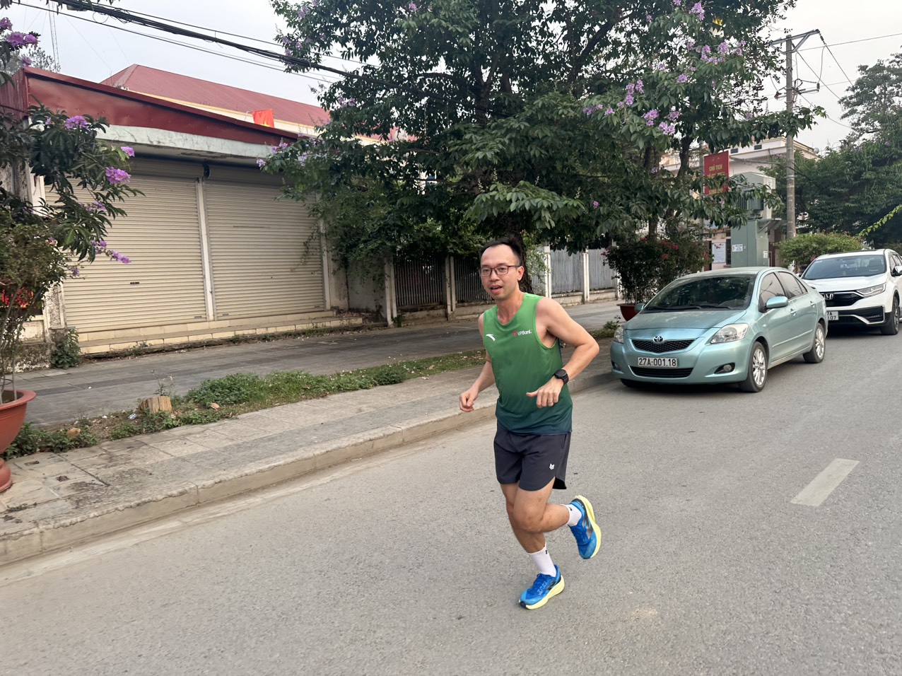 Ph&acirc;n luồng giao th&ocirc;ng phục vụ Giải Marathon v&igrave; ATGT tại Điện Bi&ecirc;n ra sao?- Ảnh 2.