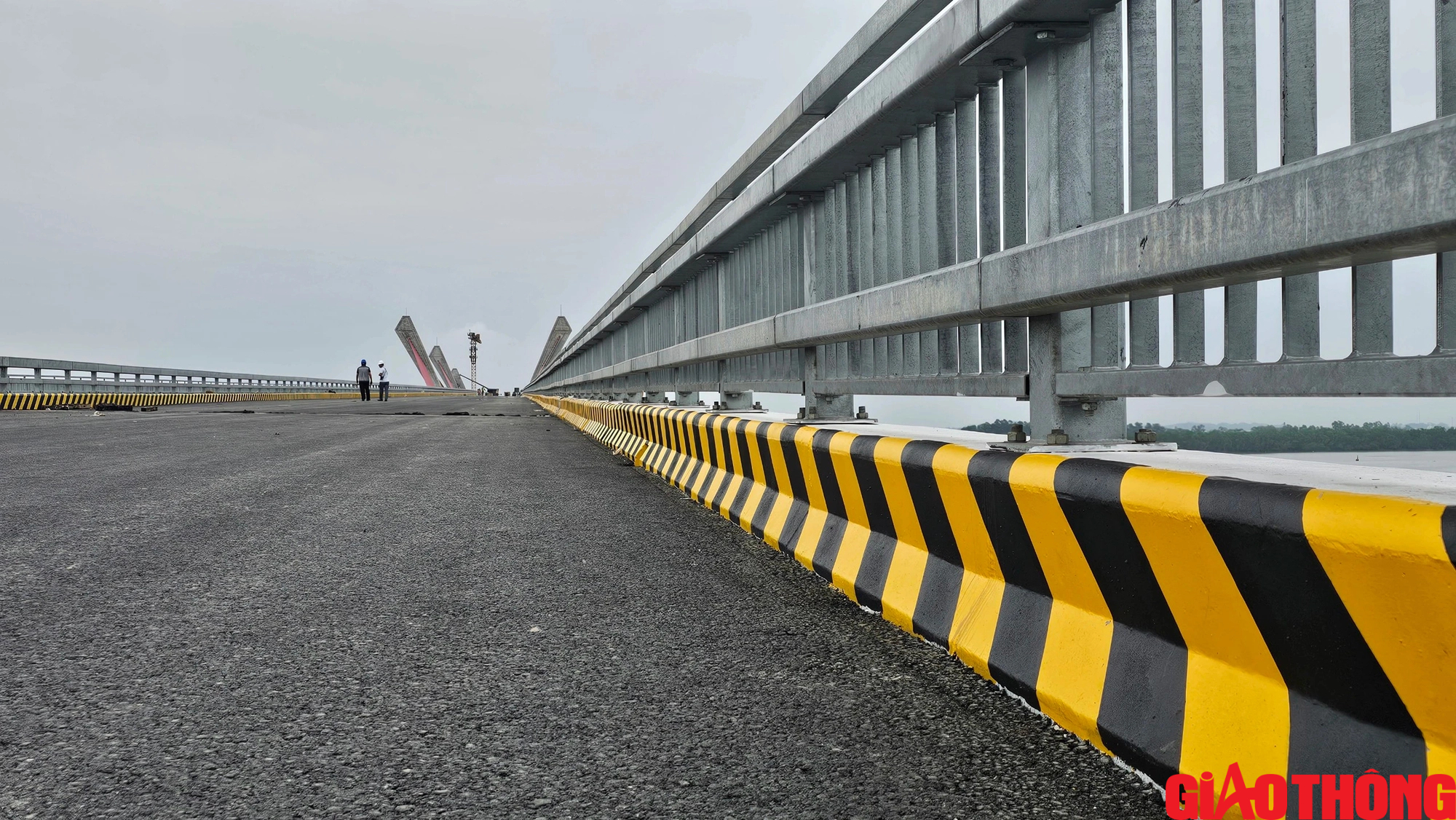 Dự &aacute;n cầu Bến Rừng hối hả trước ng&agrave;y về đ&iacute;ch- Ảnh 6.