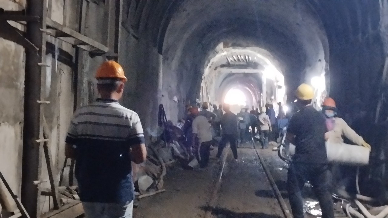 Căng sức khắc phục, chưa thể chốt thời gian th&ocirc;ng hầm đường sắt Đ&egrave;o Cả- Ảnh 4.