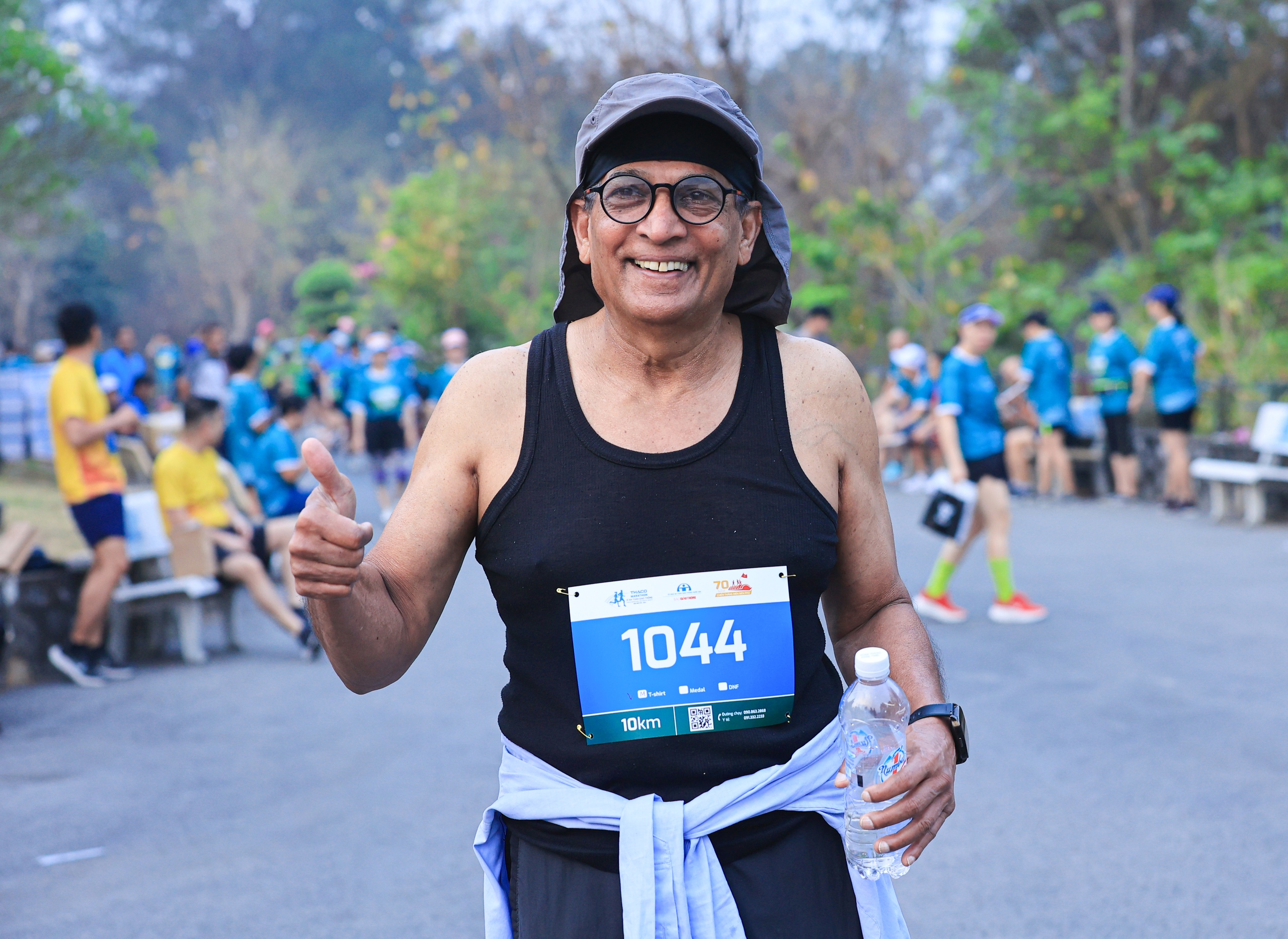 Những khoảnh khắc ấn tượng tại Giải THACO Marathon vì ATGT - Điện Biên Phủ 2024- Ảnh 11. Những khoảnh khắc ấn tượng tại Giải THACO Marathon vì ATGT - Điện Biên Phủ 2024- Ảnh 11.