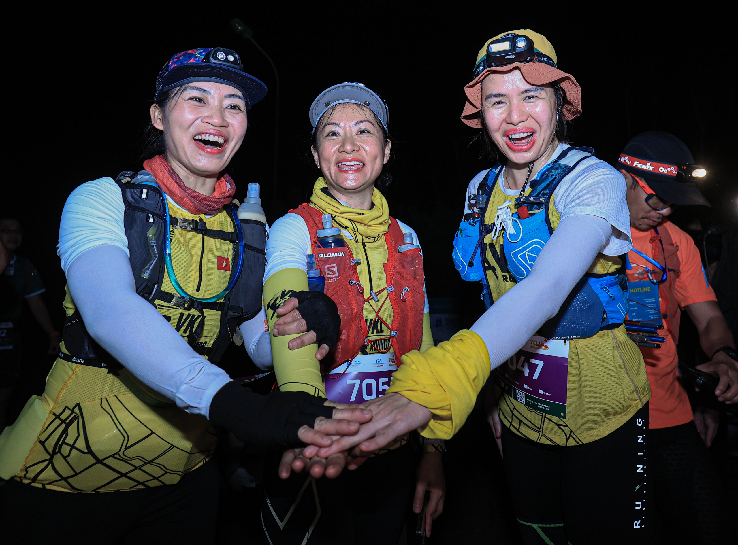 Những khoảnh khắc ấn tượng tại Giải THACO Marathon vì ATGT - Điện Biên Phủ 2024- Ảnh 3. Những khoảnh khắc ấn tượng tại Giải THACO Marathon vì ATGT - Điện Biên Phủ 2024- Ảnh 3.