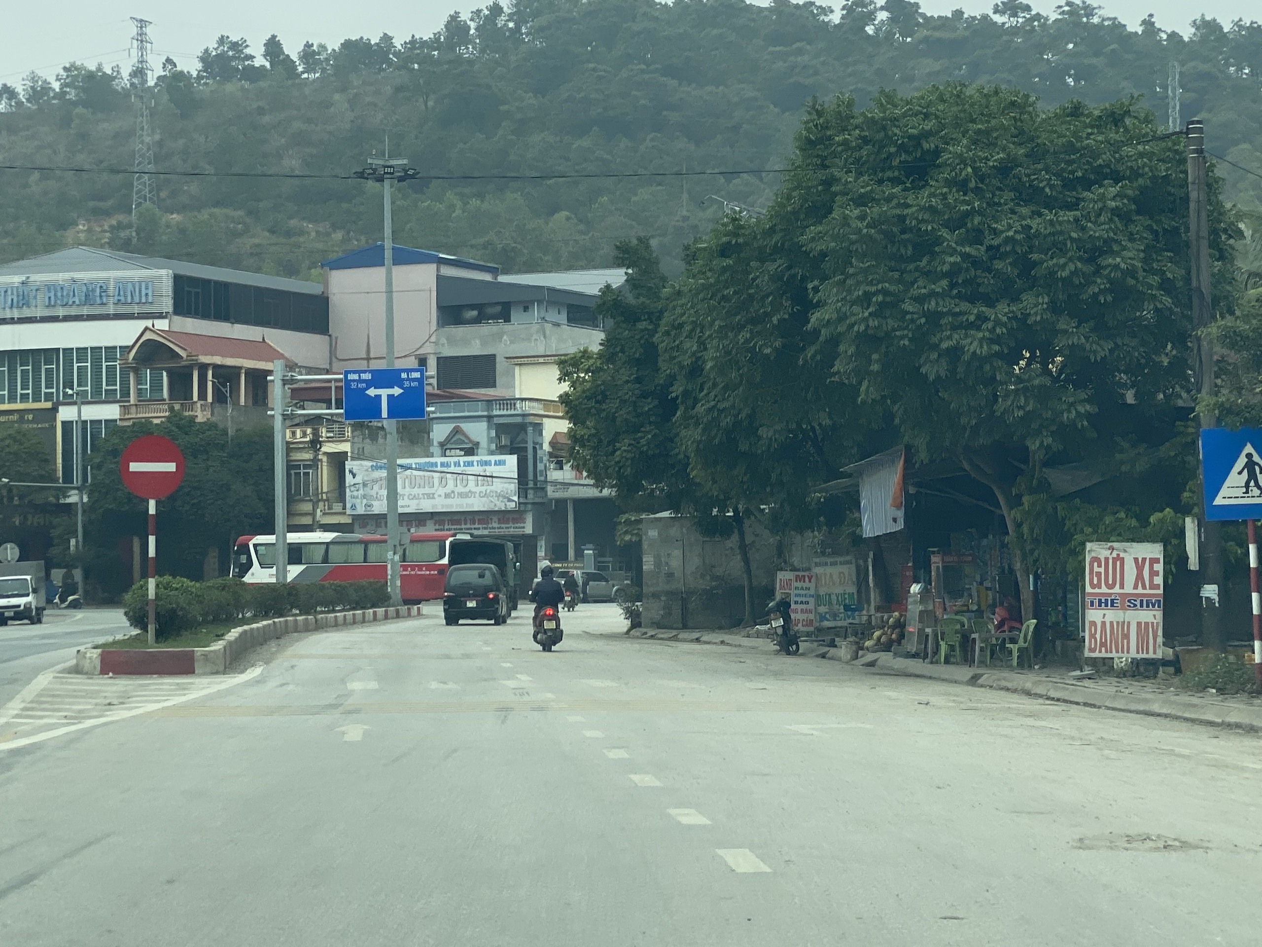 V&igrave; sao đoạn quốc lộ 18 d&agrave;i hơn 2km thường xuy&ecirc;n xảy ra TNGT?- Ảnh 2.