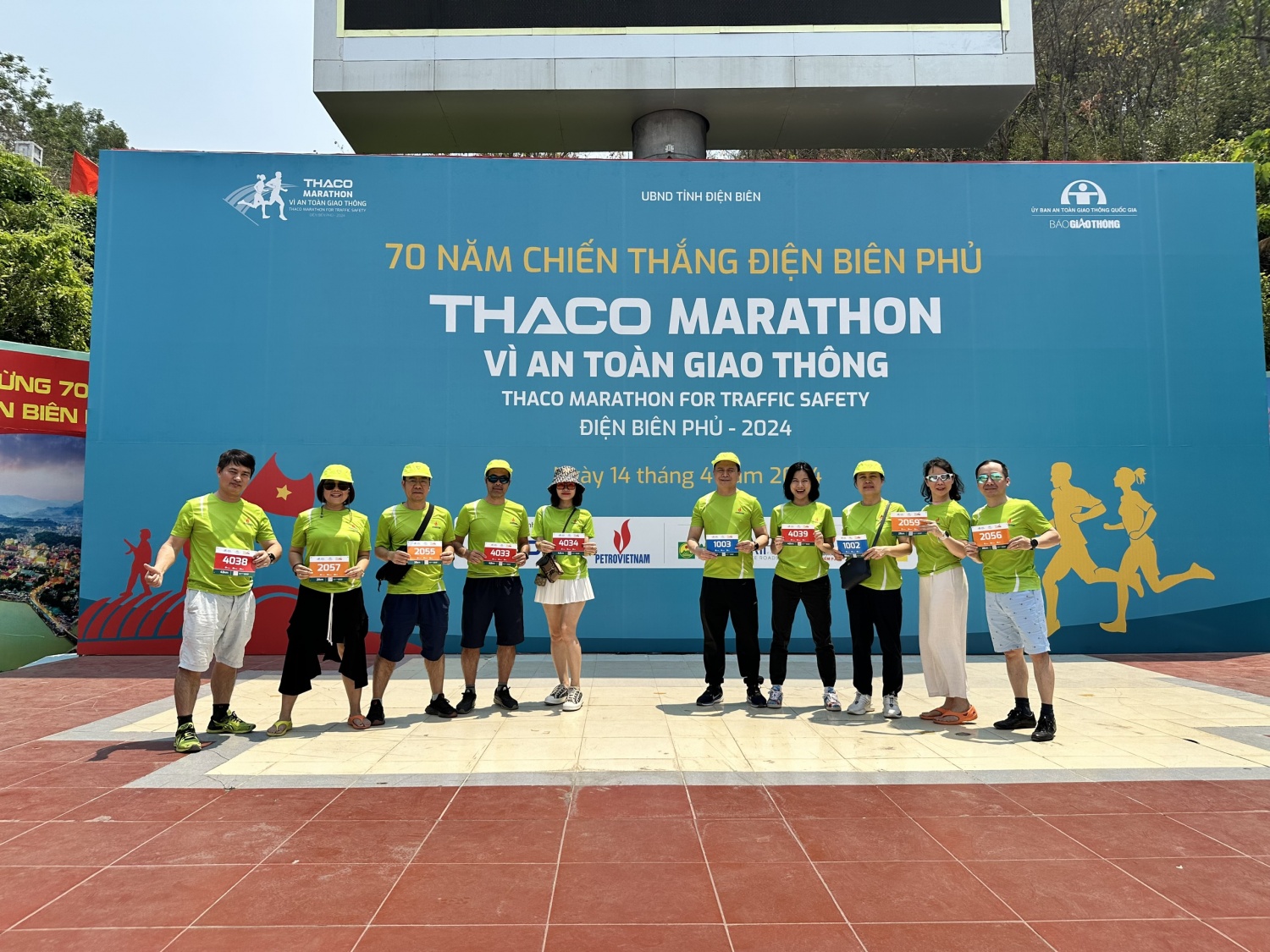 Petrovietnam đồng h&agrave;nh c&ugrave;ng giải chạy THACO Marathon v&igrave; ATGT - Điện Bi&ecirc;n Phủ- Ảnh 3.