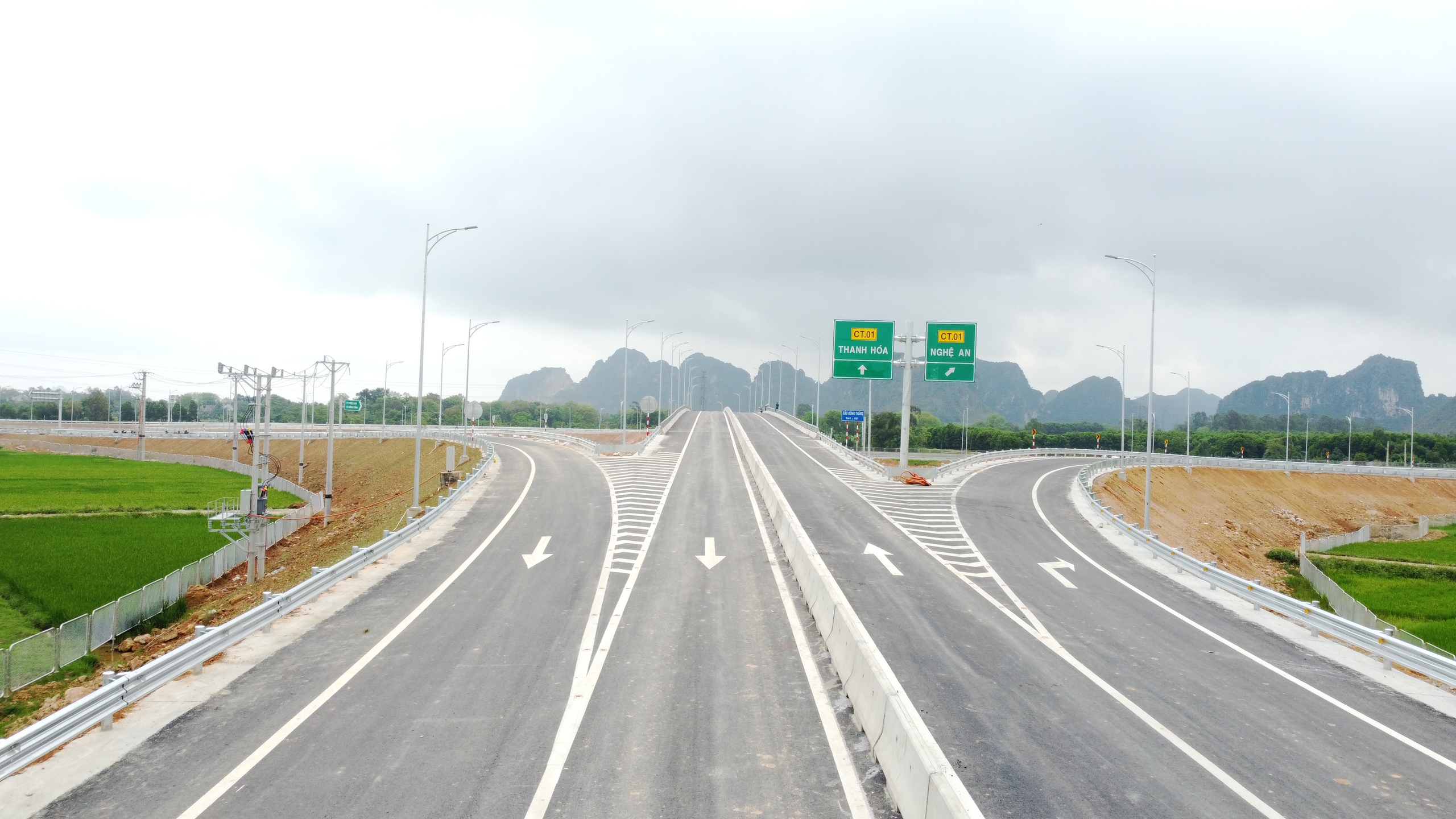 Khai th&aacute;c 2 n&uacute;t giao c&ograve;n lại tr&ecirc;n cao tốc Mai Sơn - QL45 từ 19/4- Ảnh 10.