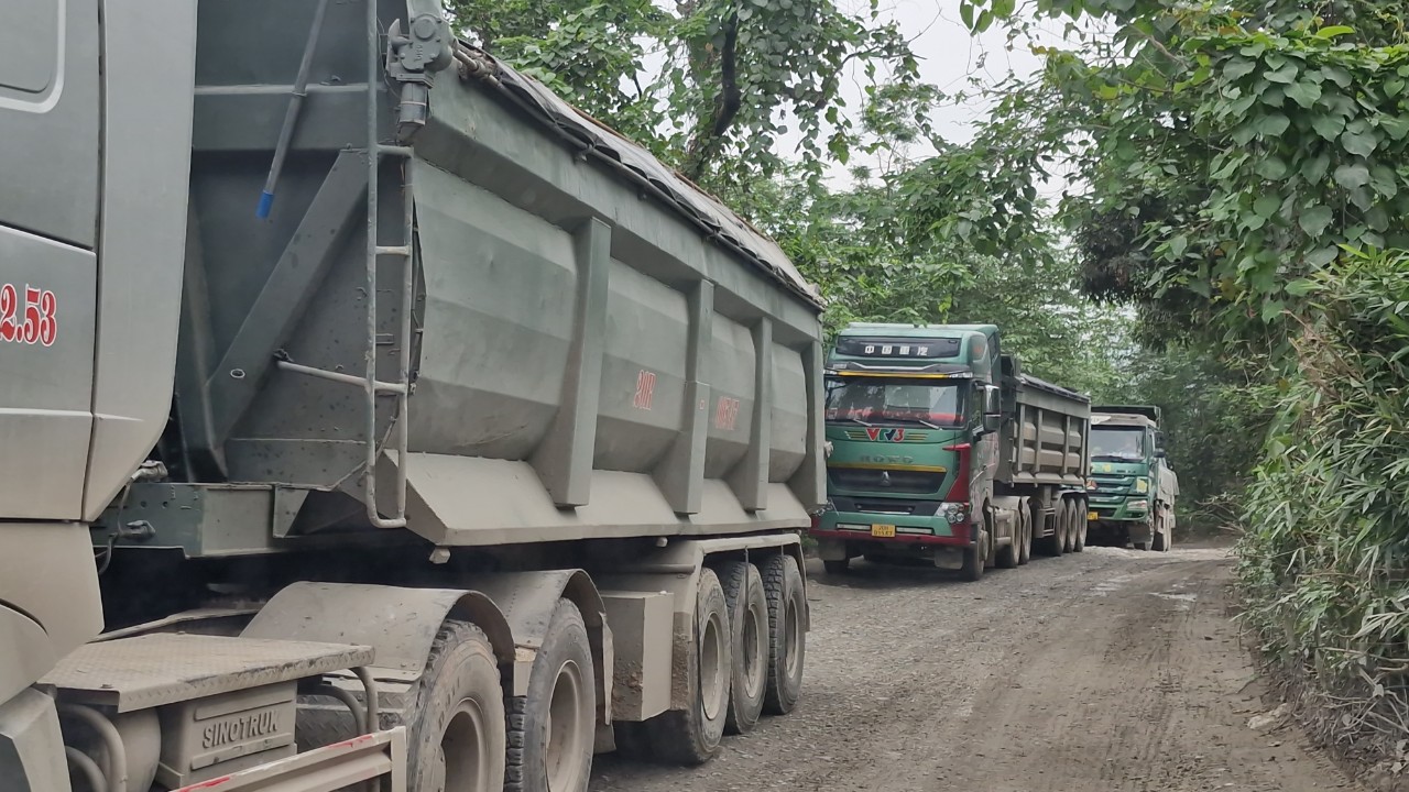 Ch&iacute;nh quyền vẫn tiếp tay cho mỏ đ&aacute; vi phạm ở Th&aacute;i Nguy&ecirc;n?- Ảnh 3.