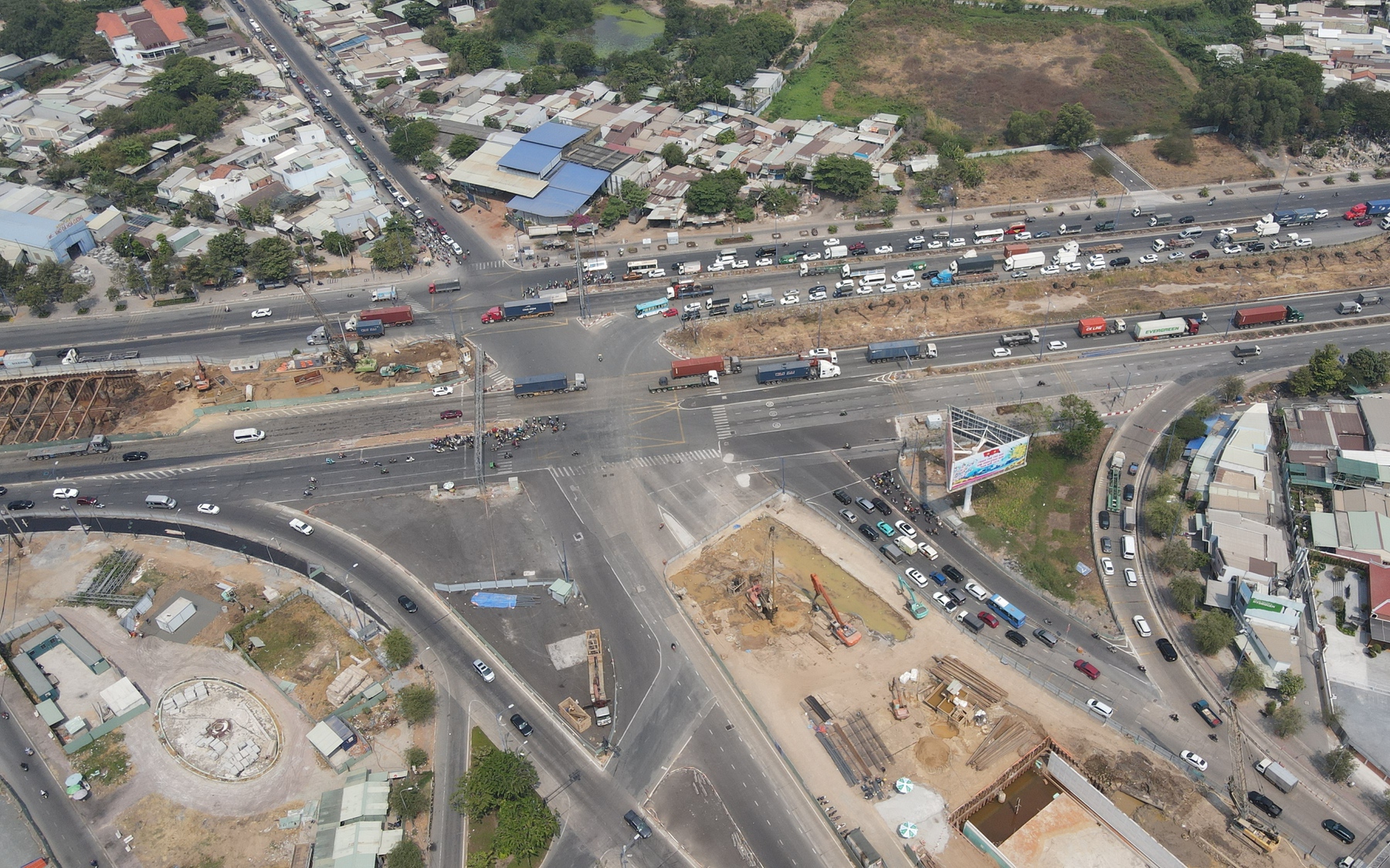 TP.HCM: N&uacute;t giao An Ph&uacute; tăng tốc thi c&ocirc;ng để tr&aacute;nh &ugrave;n tắc k&eacute;p