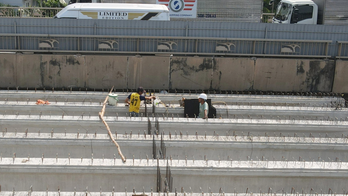 TP.HCM: N&uacute;t giao An Ph&uacute; tăng tốc thi c&ocirc;ng để tr&aacute;nh &ugrave;n tắc k&eacute;p- Ảnh 7.