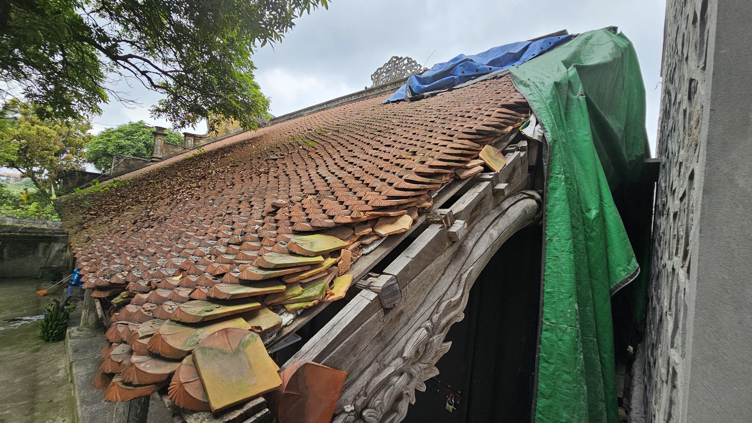 X&oacute;t xa di t&iacute;ch kiến tr&uacute;c lịch sử quốc gia ch&ugrave;a Tr&agrave; Phương bị x&acirc;m hại- Ảnh 7.