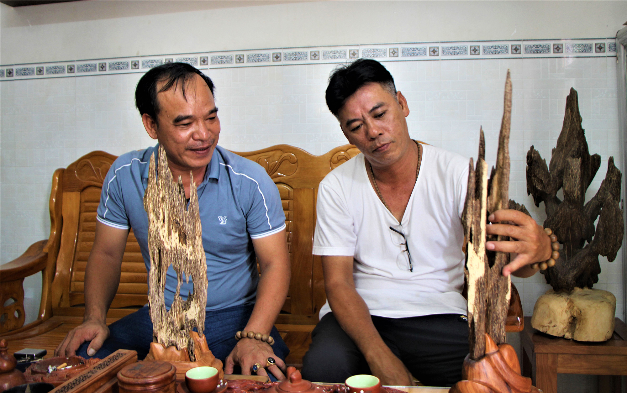 Đắng cay giấc mộng xuy&ecirc;n n&uacute;i t&igrave;m trầm- Ảnh 2.