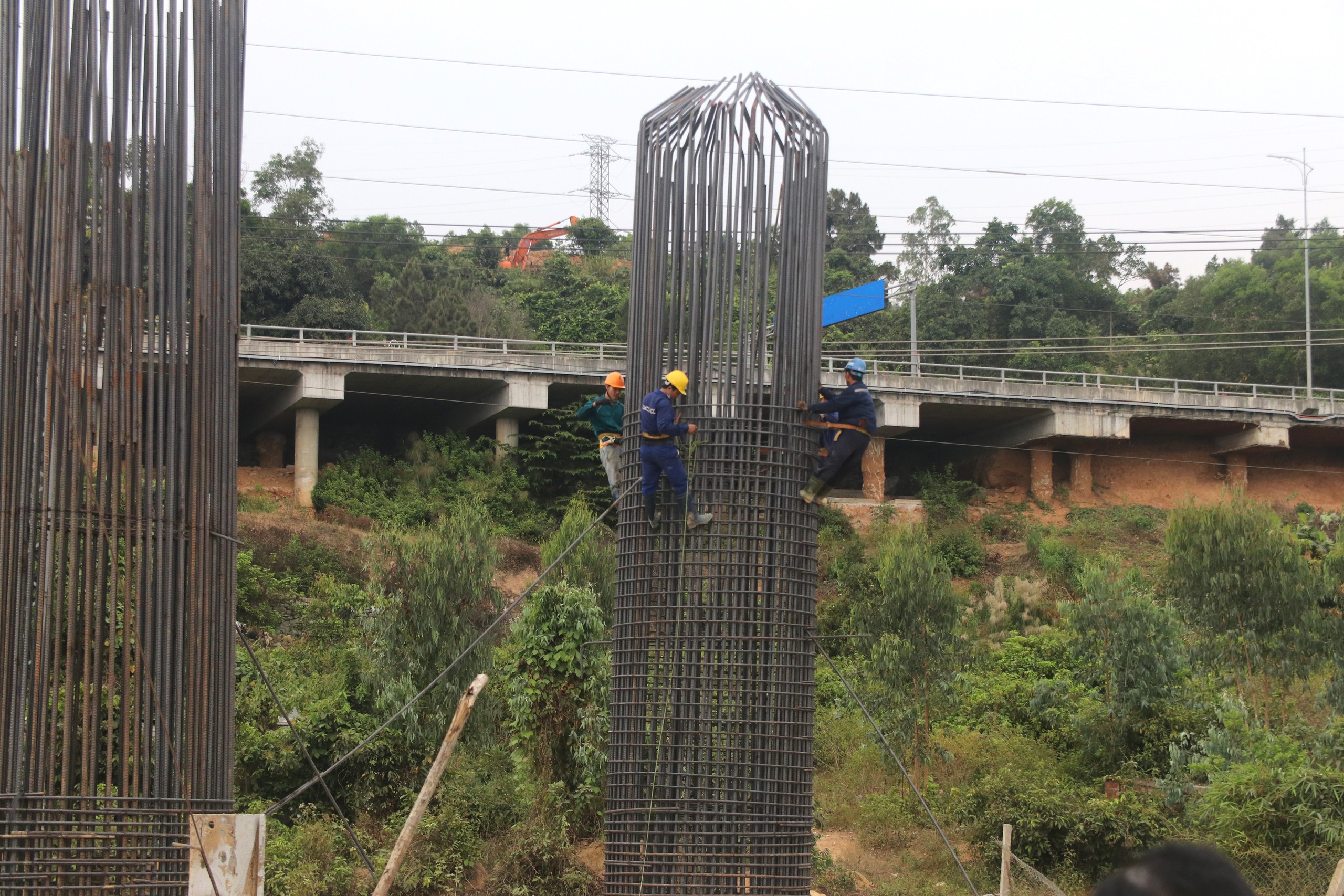 Đường ven biển nối cảng Li&ecirc;n Chiểu thi c&ocirc;ng ra sao khi vướng mặt bằng?- Ảnh 8.