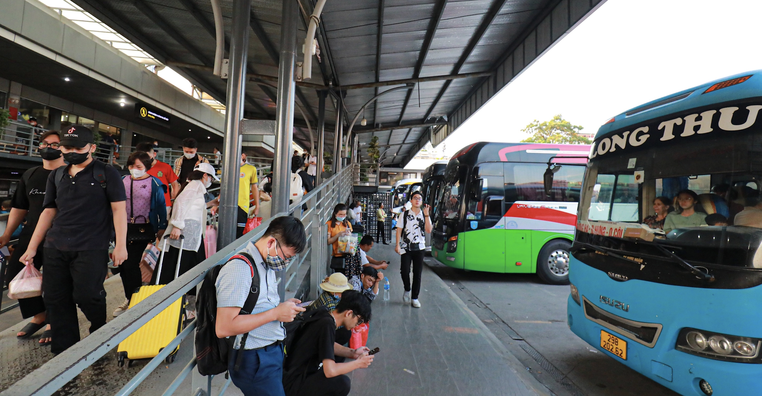 Quy định mới về quản lý vận tải hành khách bằng xe ô tô- Ảnh 1. Quy định mới về quản lý vận tải hành khách bằng xe ô tô- Ảnh 1.