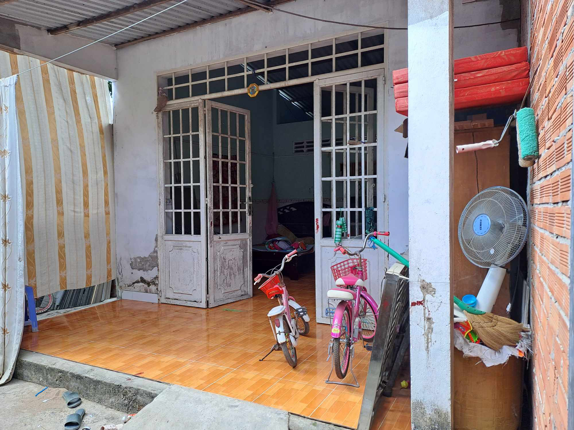 Từ trụ cột gia đình thành phế nhân sau tai nạn- Ảnh 2. Từ trụ cột gia đình thành phế nhân sau tai nạn- Ảnh 2.