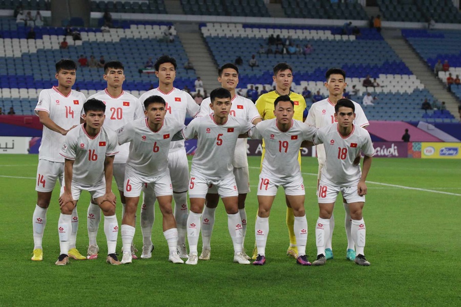 Đội h&igrave;nh U23 Việt Nam đấu U23 Malaysia: Thần t&agrave;i xuất trận? - Ảnh 1.