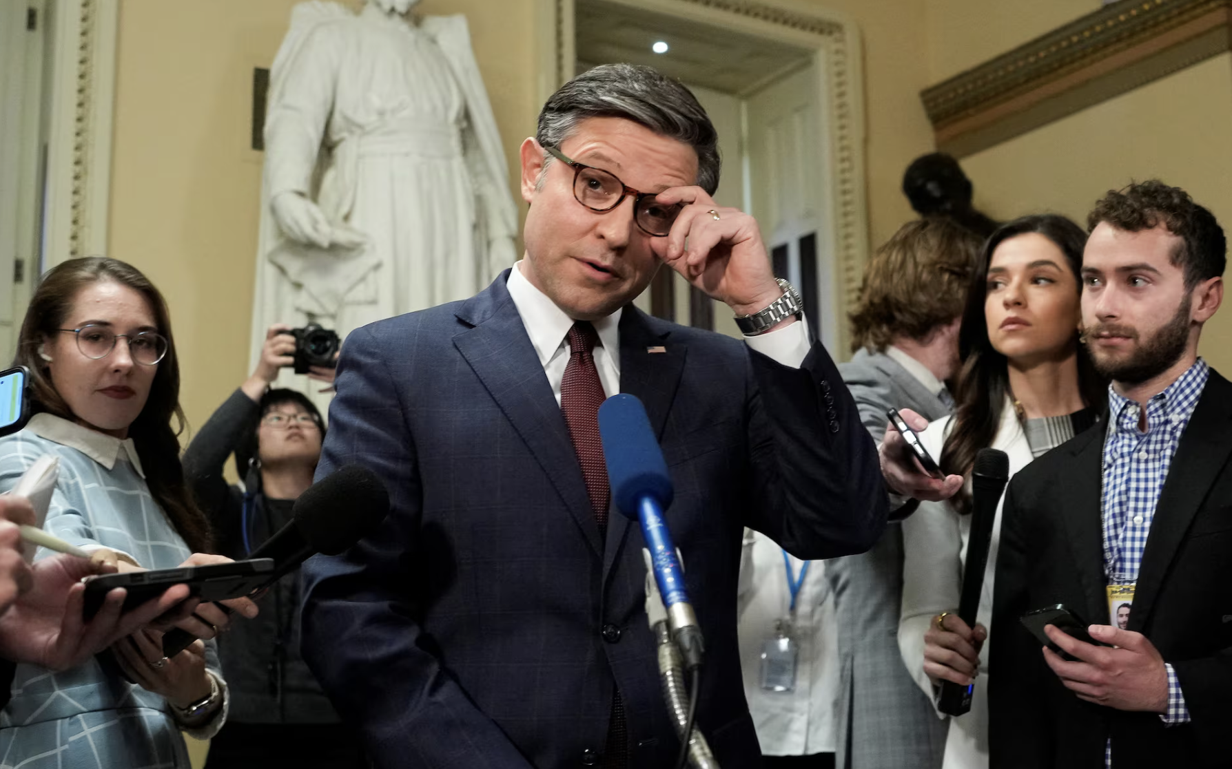 Hạ viện Mỹ th&ocirc;ng qua g&oacute;i hỗ trợ 61 tỷ USD cho Ukraine