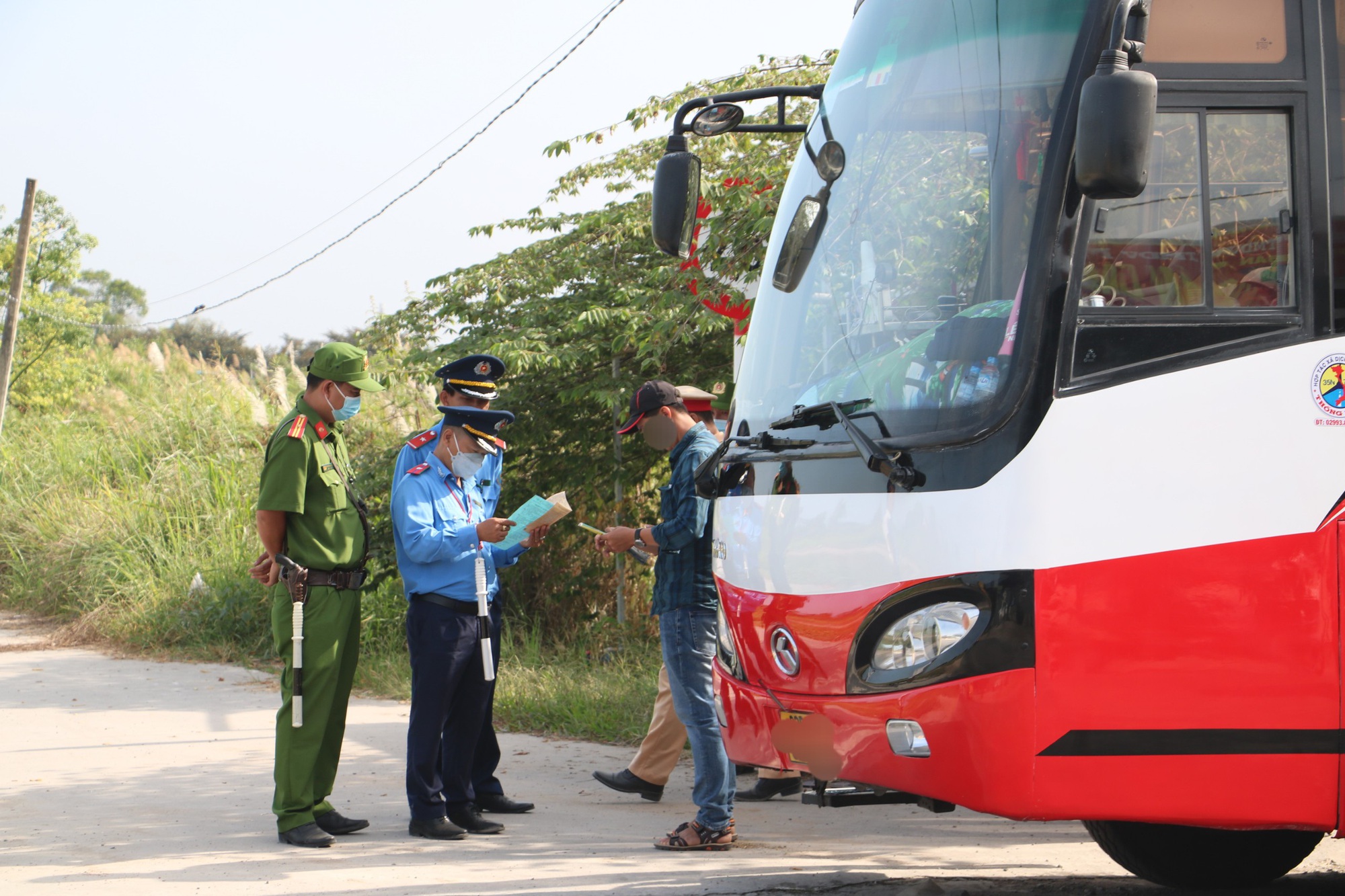 Xe kh&aacute;ch ở Cần Thơ c&oacute; tăng gi&aacute; v&eacute; dịp nghỉ lễ 30/4?- Ảnh 1.