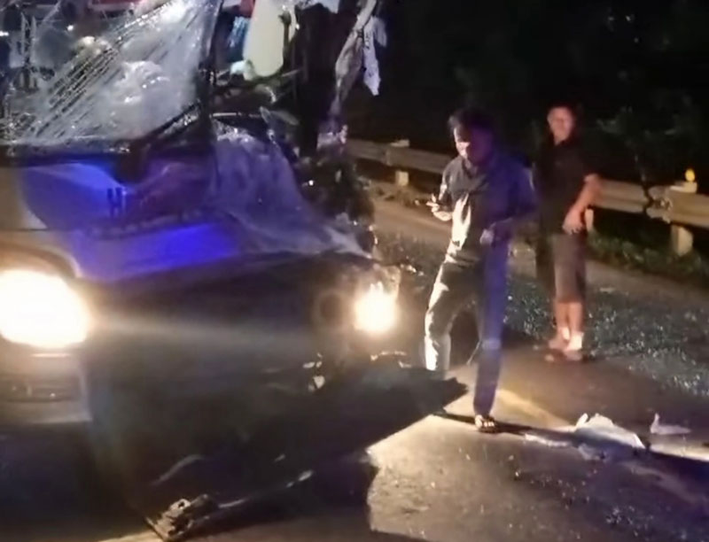 Hiện trường vụ TNGT.