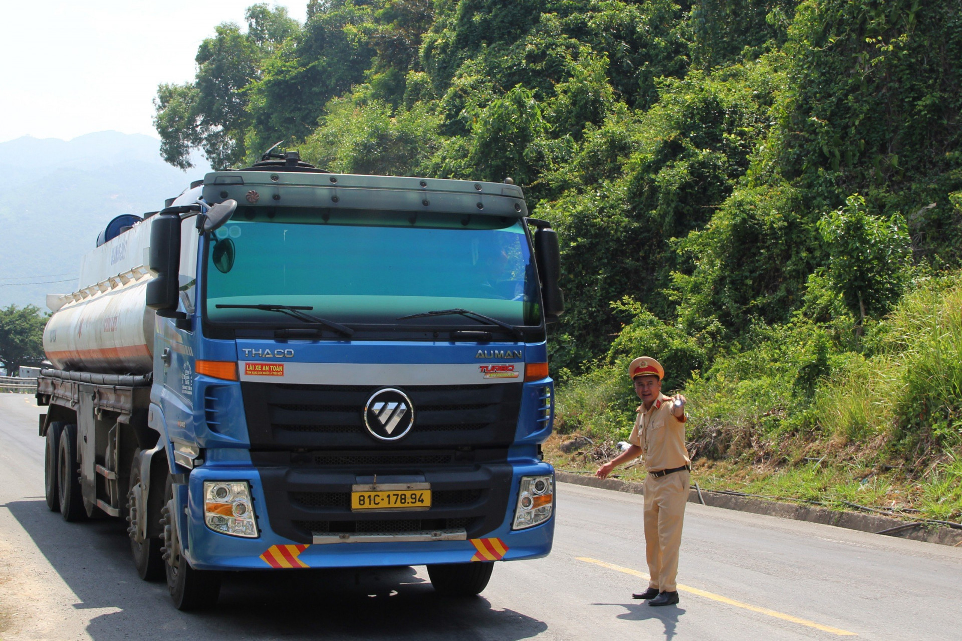 &Ocirc; t&ocirc; đ&atilde; được lưu th&ocirc;ng qua đ&egrave;o Cả từ 18h h&ocirc;m nay- Ảnh 1.