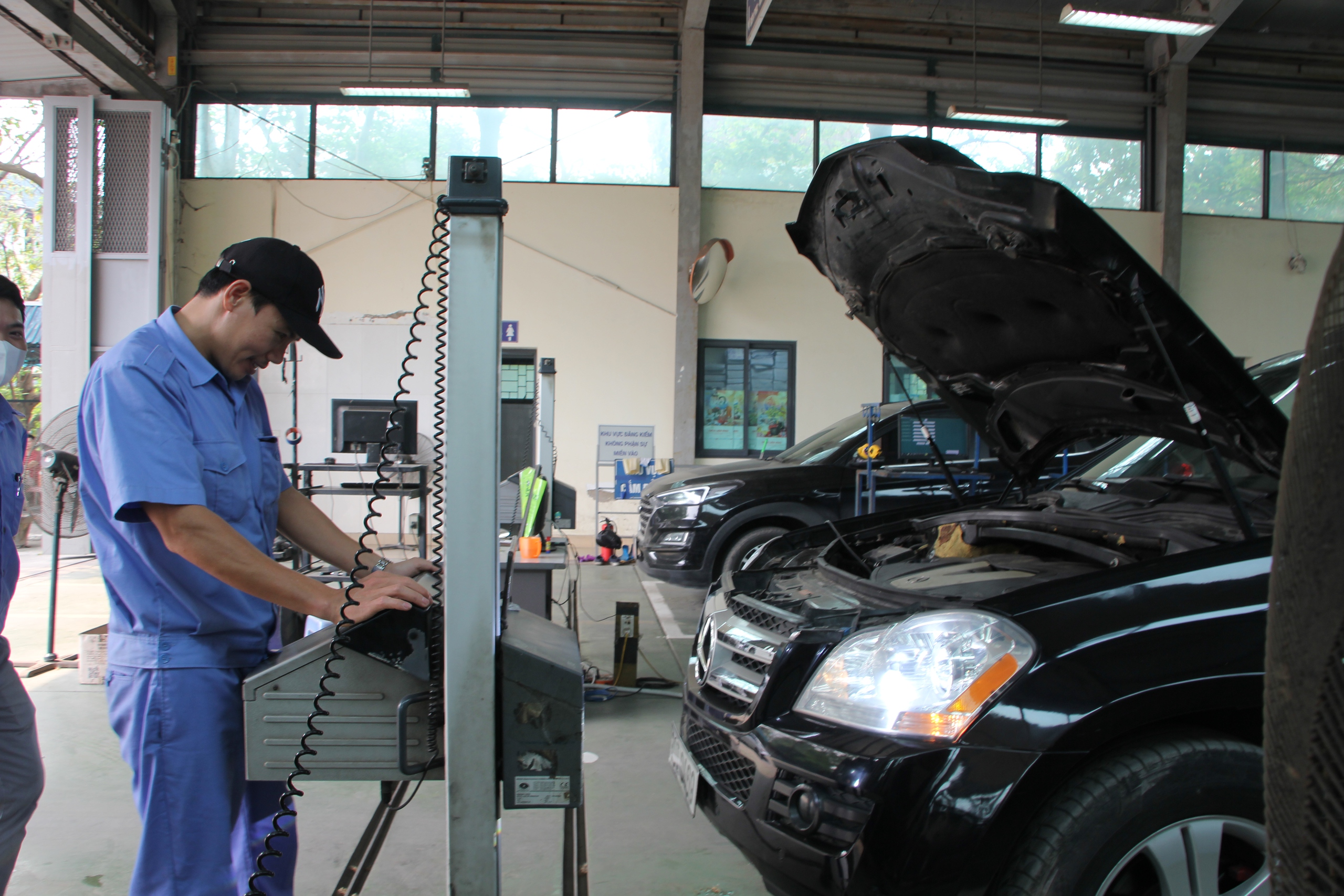 Đặt lịch hẹn trực tuyến bị từ chối kiểm định: Cục Đăng kiểm chỉ đạo "nóng"- Ảnh 2. Đặt lịch hẹn trực tuyến bị từ chối kiểm định: Cục Đăng kiểm chỉ đạo "nóng"- Ảnh 2.