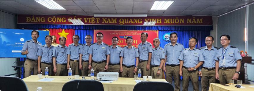 Quy tr&igrave;nh đo nồng độ cồn với nh&acirc;n vi&ecirc;n h&agrave;ng kh&ocirc;ng thực hiện như thế n&agrave;o?- Ảnh 2.