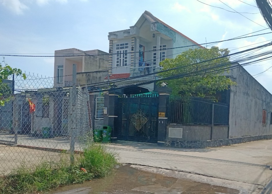 Đồng Nai điều nhiều c&aacute;n bộ về phường hỗ trợ giải quyết hồ sơ mặt bằng cao tốc- Ảnh 1.