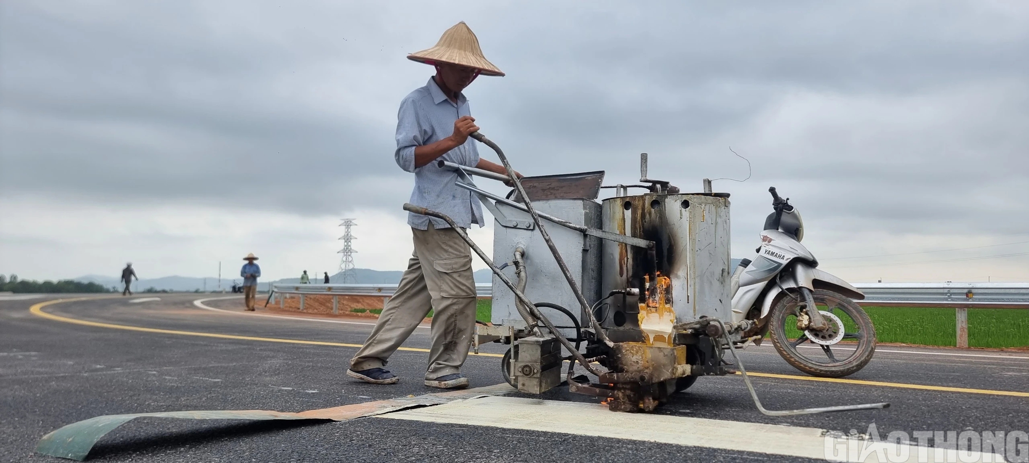 Tạm dừng khai th&aacute;c hai n&uacute;t giao tr&ecirc;n cao tốc Mai Sơn - Quốc lộ 45- Ảnh 2.