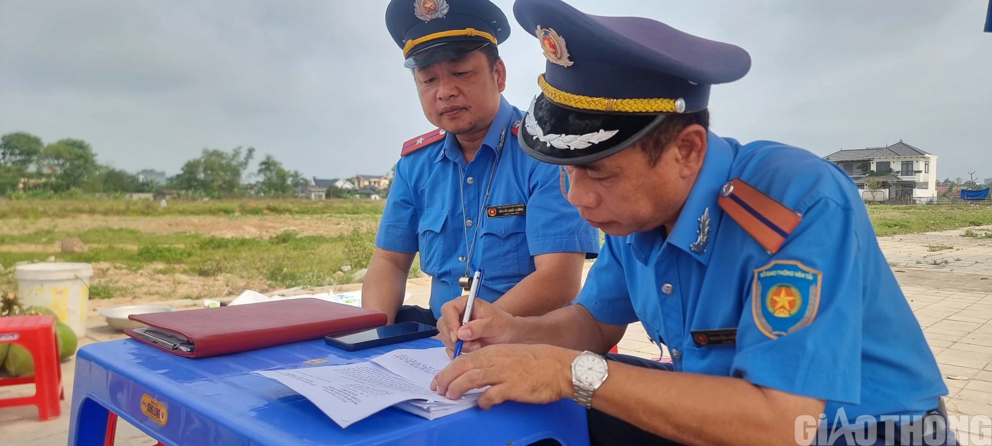 Thi c&ocirc;ng 2 dự &aacute;n gần ngh&igrave;n tỷ "qu&ecirc;n" xin đấu nối: Chủ đầu tư nhận thiếu s&oacute;t- Ảnh 3.