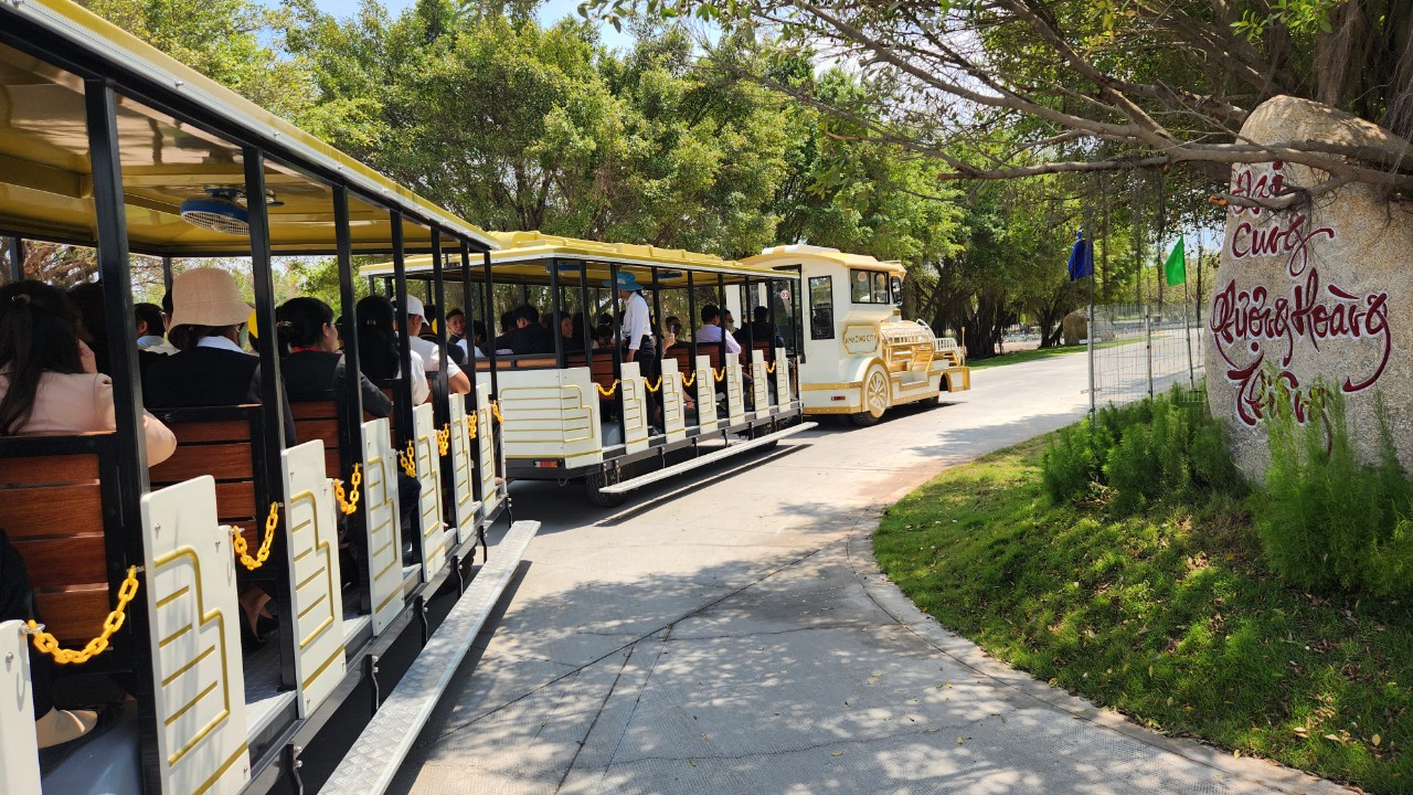 Nghỉ lễ đi đ&acirc;u: Kh&aacute;m ph&aacute; c&ocirc;ng vi&ecirc;n ng&agrave;n tỉ đồng sắp đi v&agrave;o hoạt động- Ảnh 7.