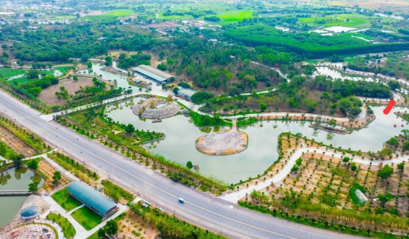 Nghỉ lễ đi đ&acirc;u: Kh&aacute;m ph&aacute; c&ocirc;ng vi&ecirc;n ng&agrave;n tỉ đồng sắp đi v&agrave;o hoạt động- Ảnh 18.