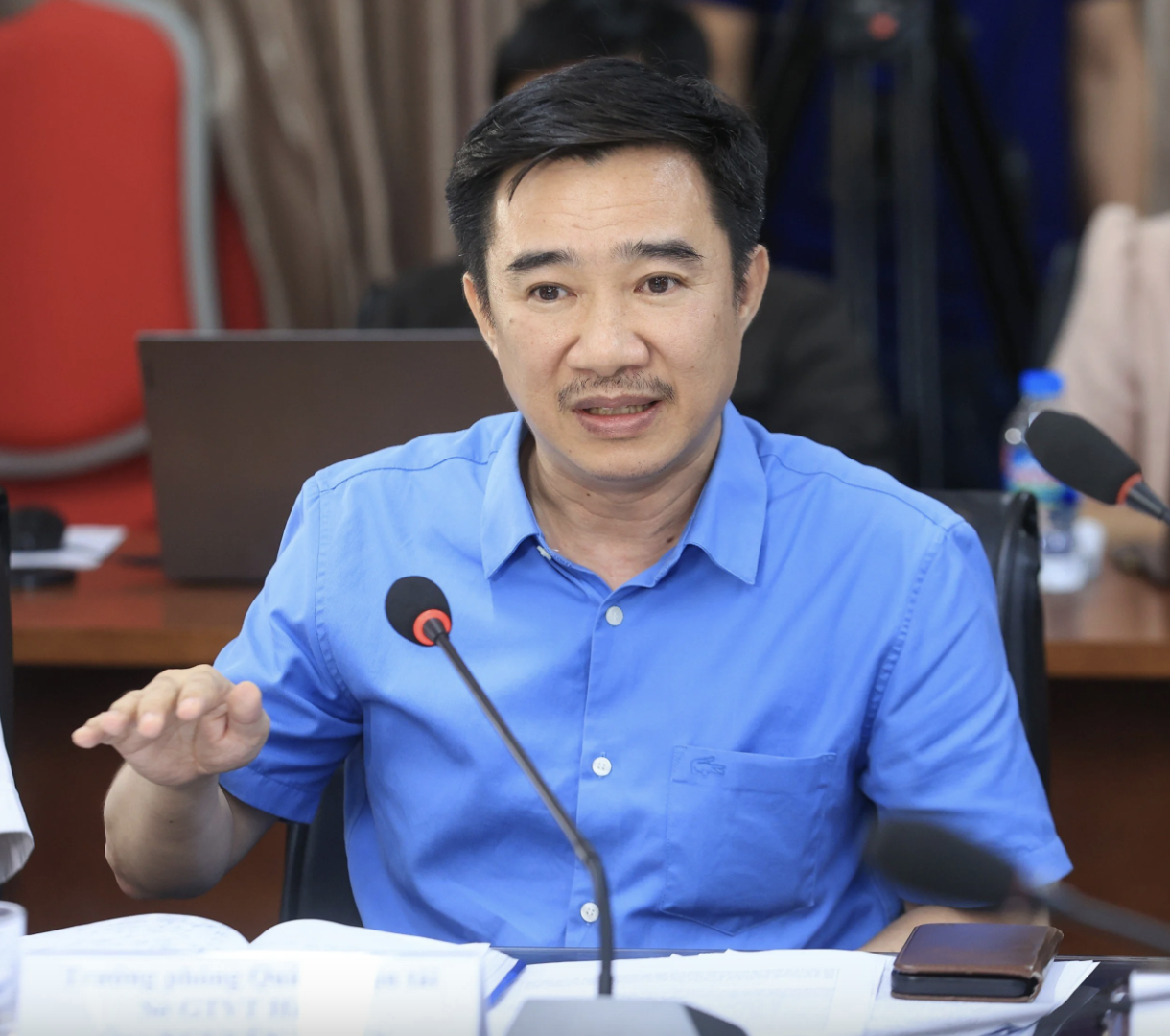 Xử l&yacute; xe d&ugrave;, bến c&oacute;c, xe tr&aacute; h&igrave;nh phải quyết liệt như xử l&yacute; vi phạm nồng độ cồn- Ảnh 2.