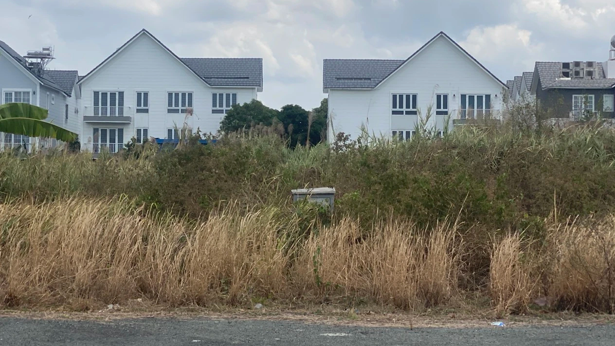 Tuyến đường l&agrave;m 8 năm vẫn đứt qu&atilde;ng ở TP Thủ Đức- Ảnh 7.