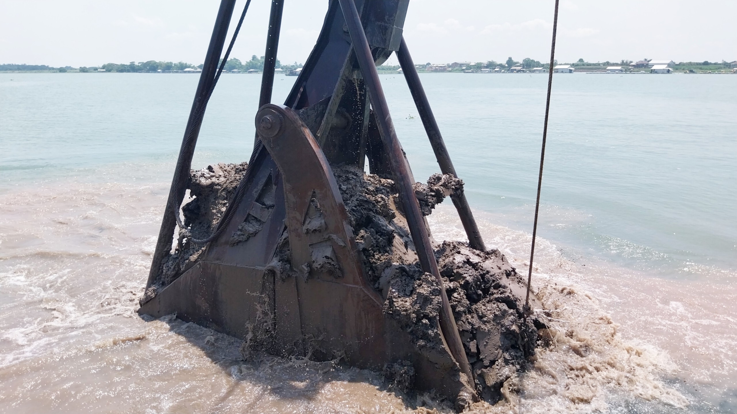 Nh&agrave; thầu bắt đầu đưa c&aacute;t về c&ocirc;ng trường cao tốc Cần Thơ - C&agrave; Mau- Ảnh 5.