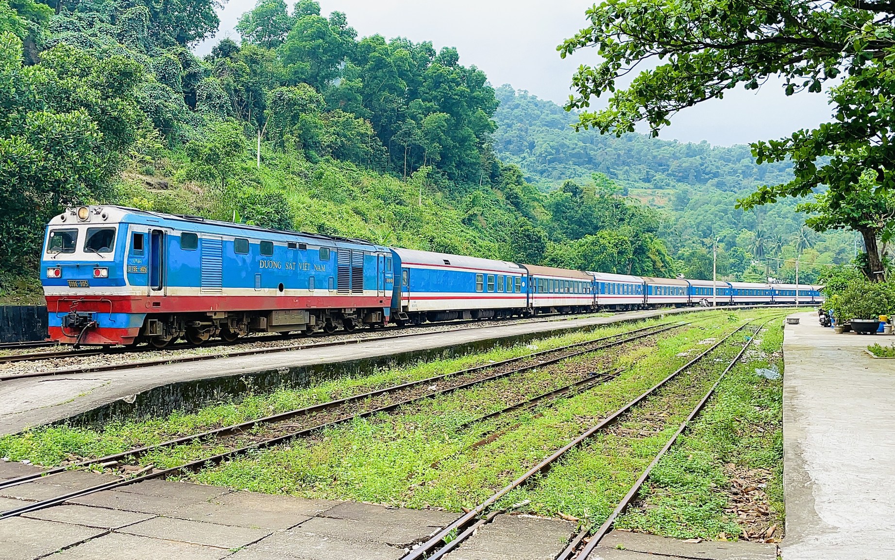 &ldquo;Cạn&rdquo; v&eacute; t&agrave;u hỏa ng&agrave;y cao điểm dịp 30/4