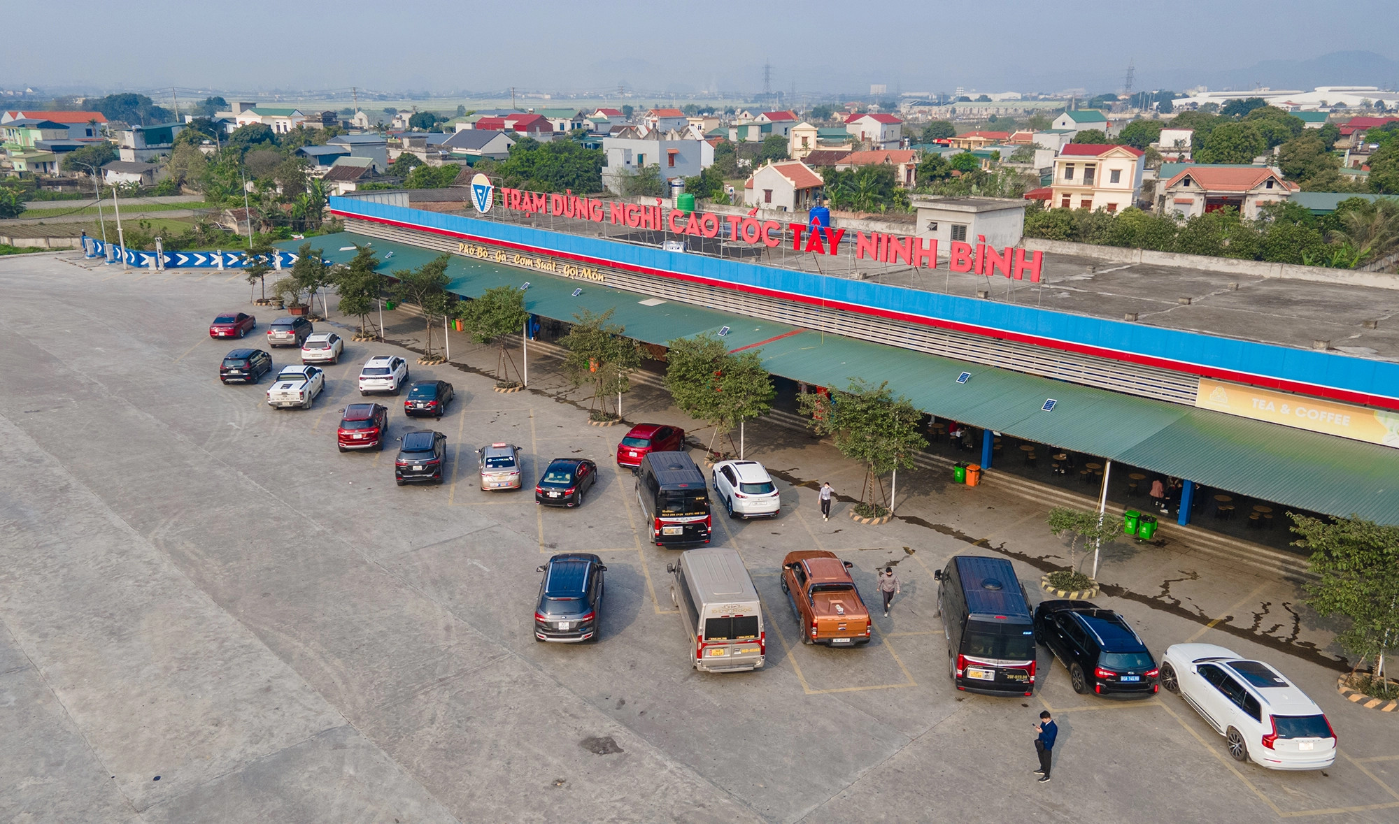 Người d&acirc;n c&oacute; thể gh&eacute; những trạm dừng nghỉ n&agrave;o tr&ecirc;n cao tốc Bắc - Nam?- Ảnh 1.