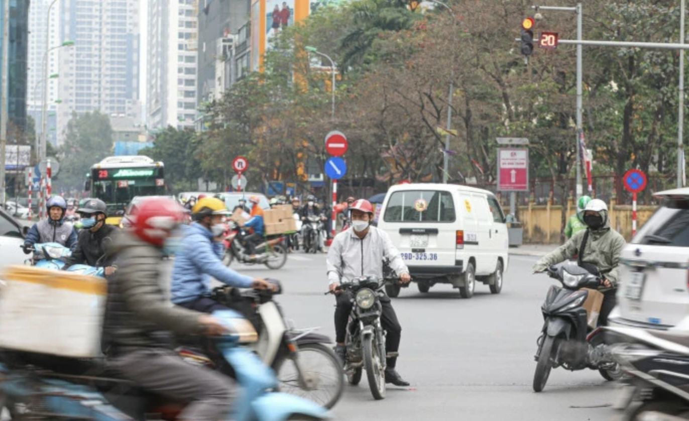 Xe m&aacute;y đua nhau đi ngược chiều, đ&aacute;nh cược t&iacute;nh mạng với tử thần- Ảnh 14.