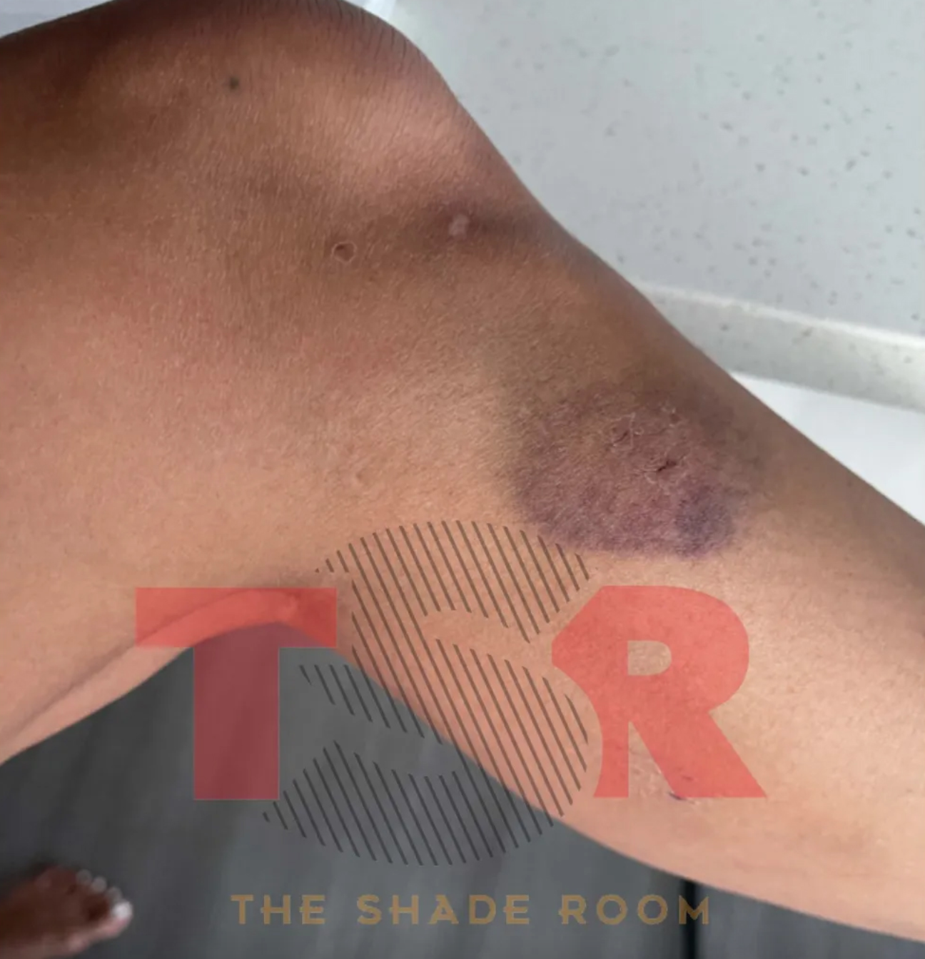 MC gốc Việt Jeannie Mai tố c&aacute;o chồng cũ rapper Jeezy bạo h&agrave;nh v&agrave; bỏ b&ecirc; vợ con- Ảnh 3.