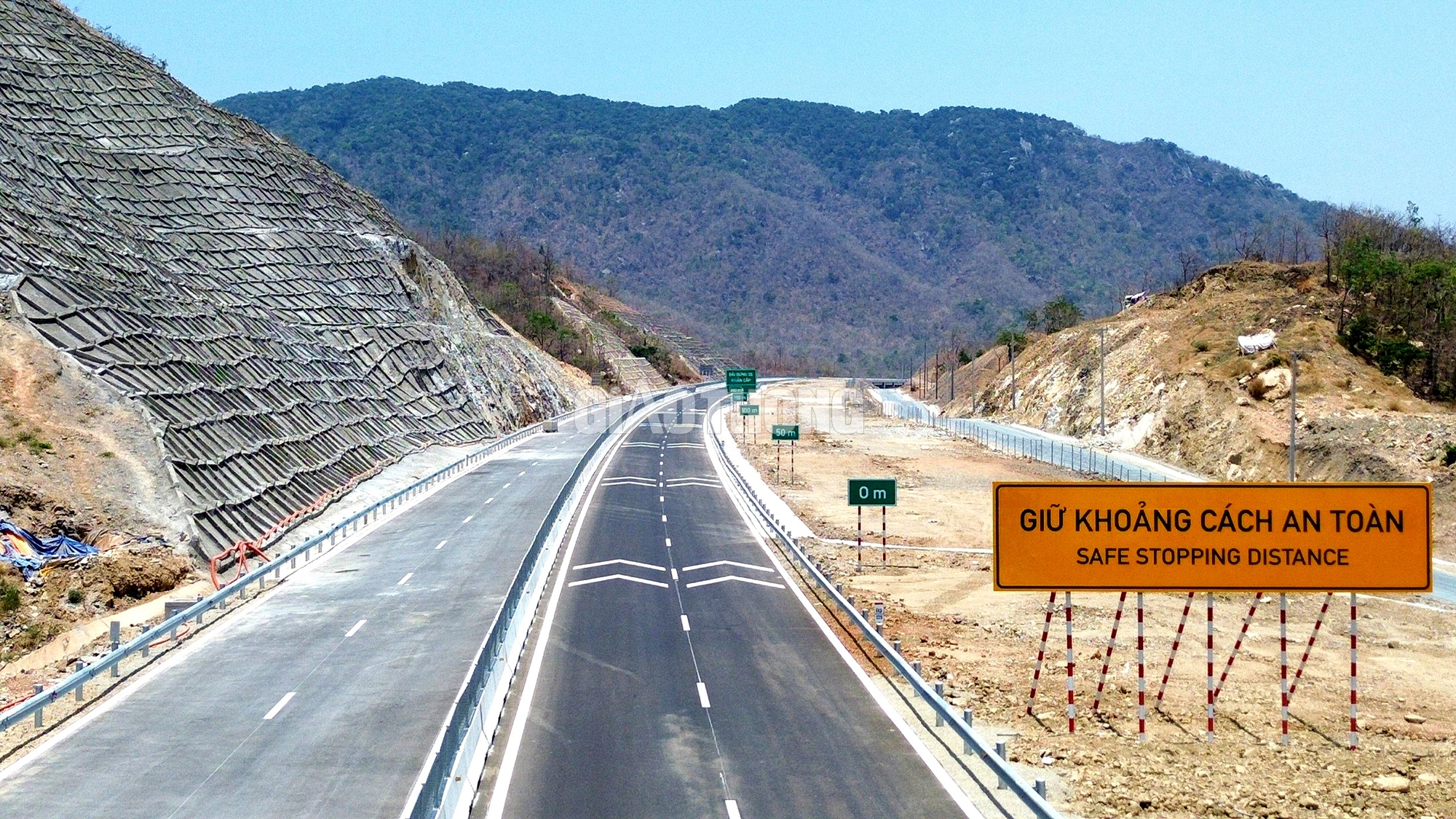 Th&ocirc;ng xe cao tốc Diễn Ch&acirc;u-B&atilde;i Vọt, Cam L&acirc;m-Vĩnh Hảo: H&agrave;nh tr&igrave;nh ngắn lại, cơ hội mở ra- Ảnh 3.