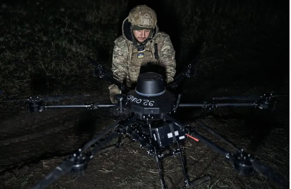 UAV "ph&ugrave; thuỷ" của Ukraine khiến Nga phải đau đầu đối ph&oacute;- Ảnh 1.