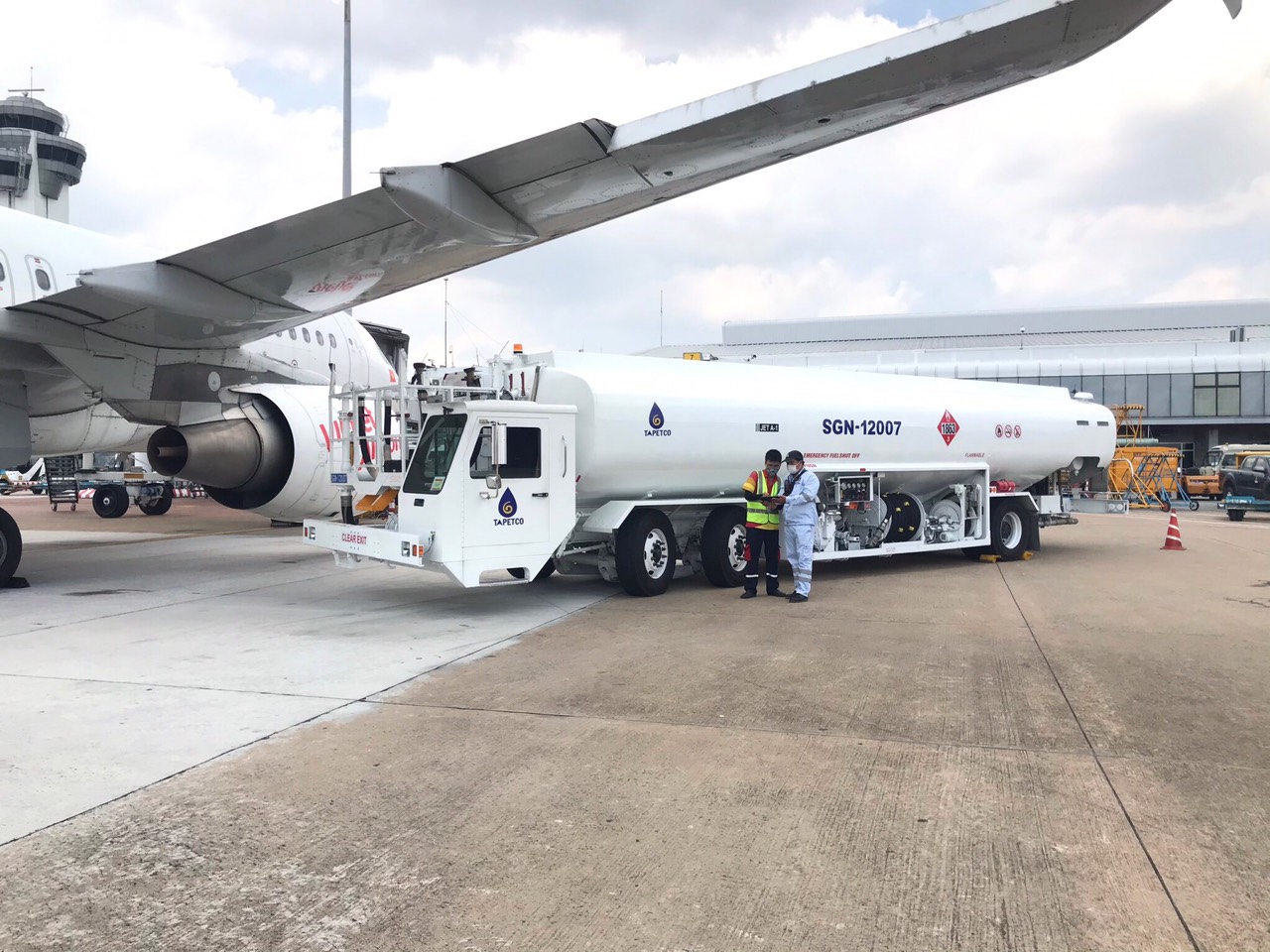 Giảm ph&aacute;t thải CO2 nh&igrave;n từ chuỗi cung ứng nhi&ecirc;n liệu h&agrave;ng kh&ocirc;ng- Ảnh 3.