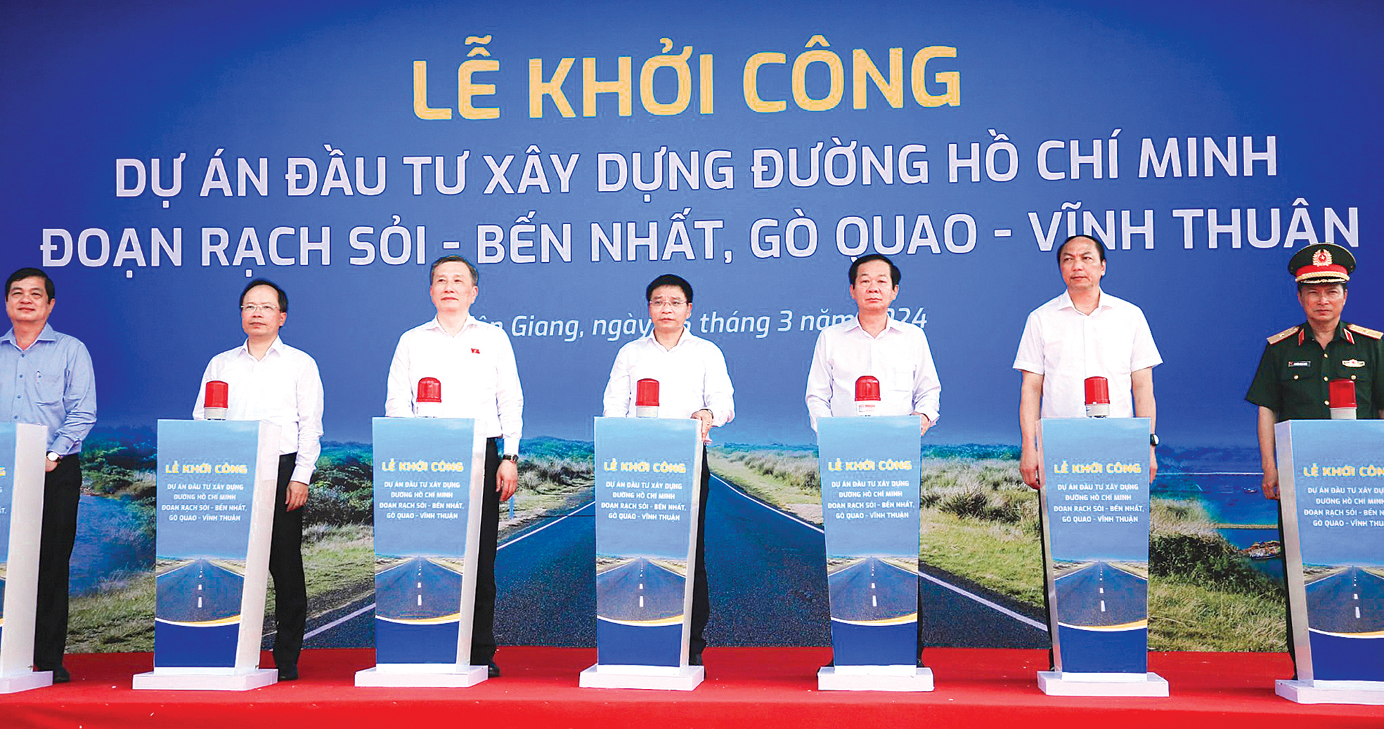 Nỗ lực nối th&ocirc;ng đường Hồ Ch&iacute; Minh- Ảnh 2.